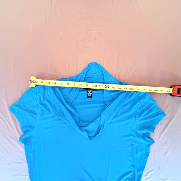 Cable & Gauge Blue Short Sleeve Cowl Neck Top Size XL - Picture 3 of 9